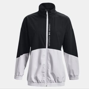 Under Armour Women's Woven Full Zip Oversized Jacket